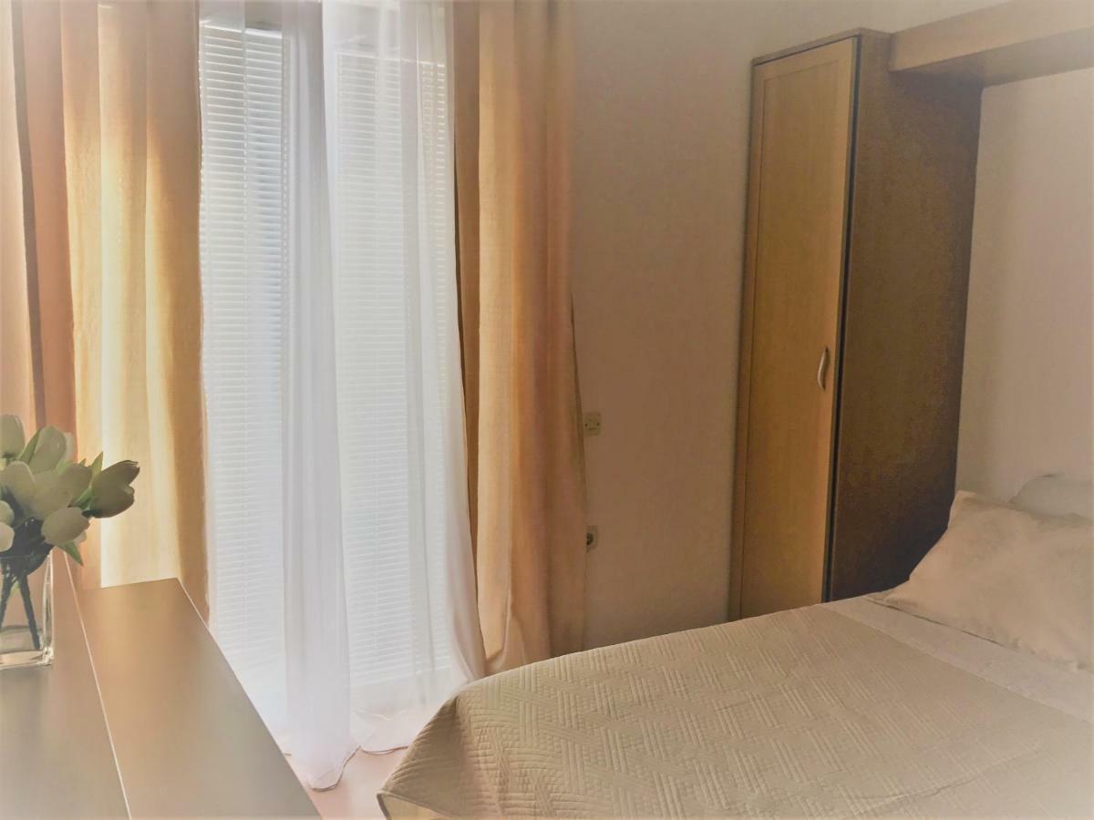 Villa Nora Tučepi Eksteriør billede